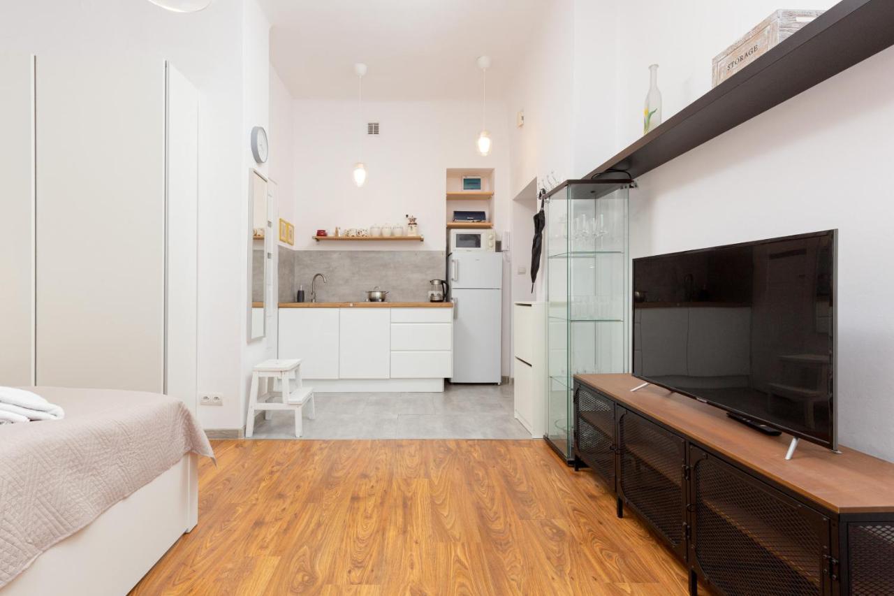 Downtown Studio Marszalkowska By Noclegi Renters Varsovia Exterior foto